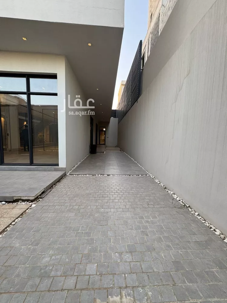 فيلا للإيجار في شارع الأزهار, حي الندى, مدينة الرياض, منطقة الرياض صورة 3
