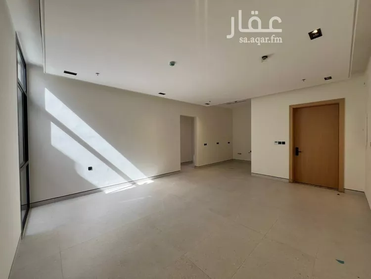 شقة للإيجار في شارع قلعة صلاح الدين, حي العقيق, مدينة الرياض, منطقة الرياض صورة 3