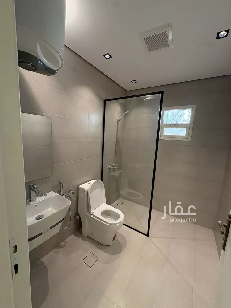 دور للإيجار في شارع النعمان بن مقرن, حي المصيف, مدينة الرياض, منطقة الرياض صورة 4