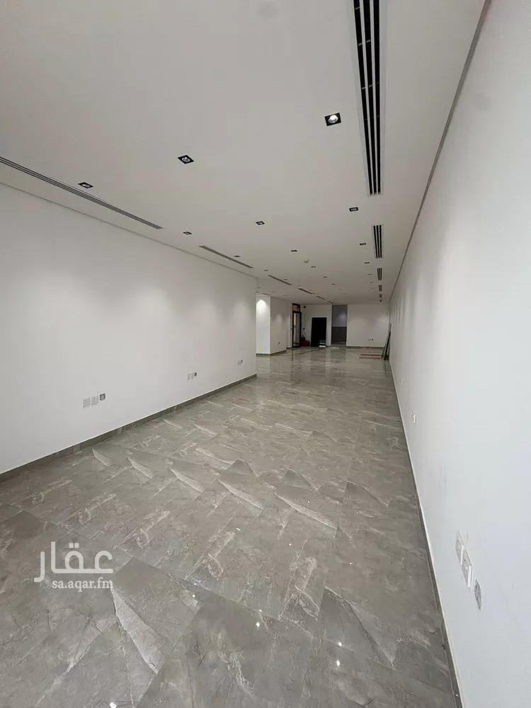 مكتب تجاري للإيجار في شارع الإمام سعود بن فيصل, حي الملقا, مدينة الرياض, منطقة الرياض صورة 3