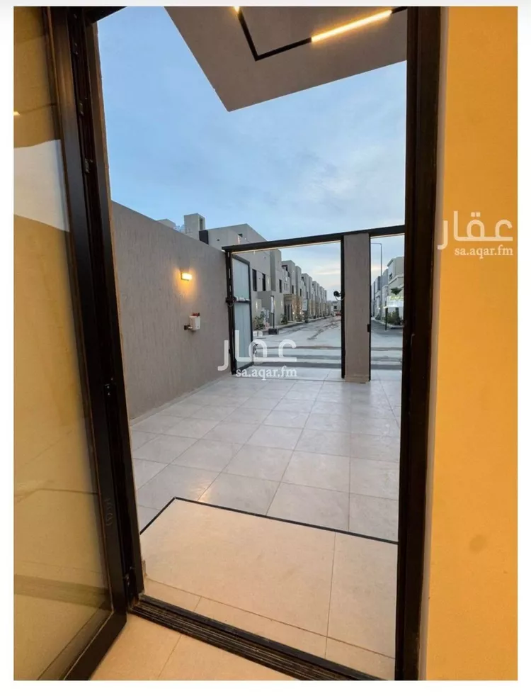 دور للبيع في شارع عبدالقدوس الأنصاري, حي الرمال, مدينة الرياض, منطقة الرياض صورة 4