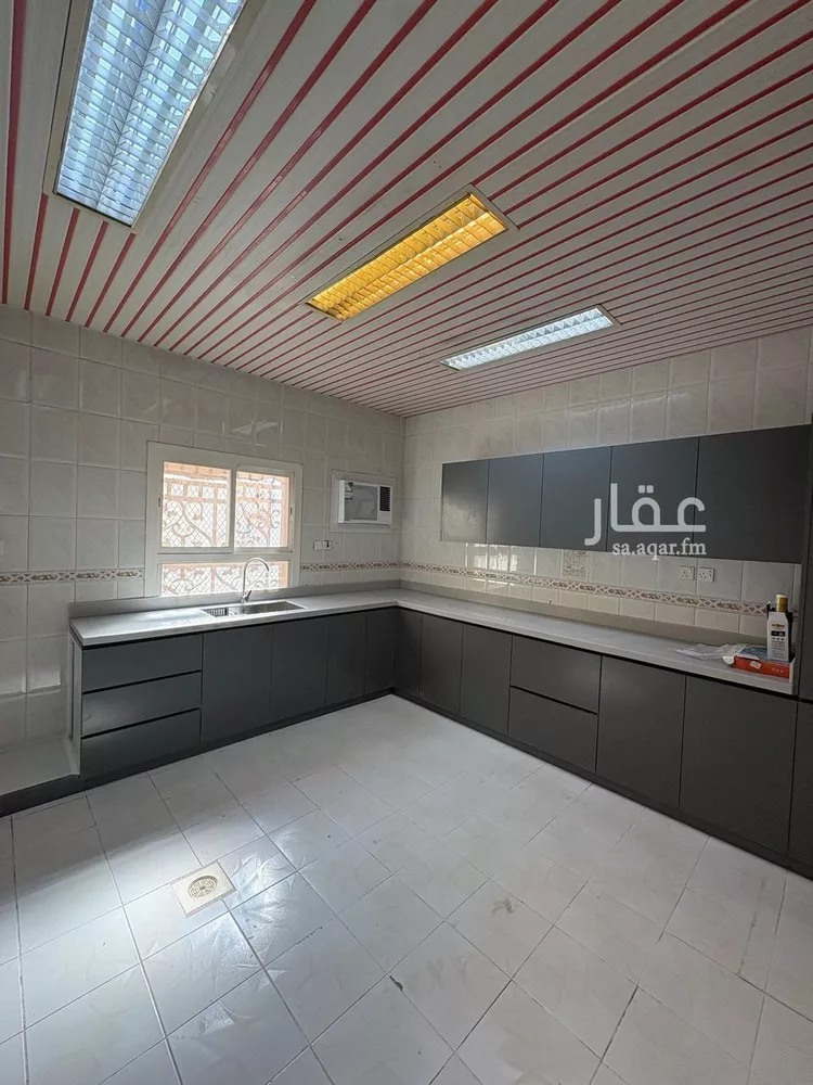 دور للإيجار في شارع النعمان بن مقرن, حي المصيف, مدينة الرياض, منطقة الرياض صورة 3