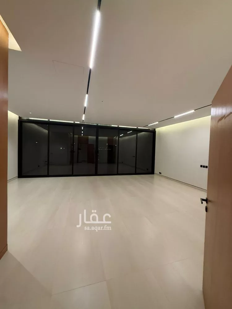 فيلا للإيجار في شارع رقم 111, حي الملقا, مدينة الرياض, منطقة الرياض صورة 3