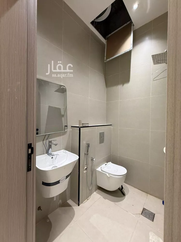 دور للبيع في شارع شايقة, حي قرطبة, مدينة الرياض, منطقة الرياض 8