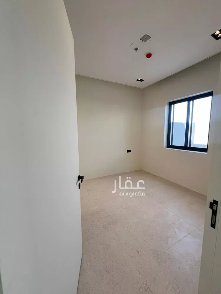 شقة للإيجار في شارع قلعة صلاح الدين, حي العقيق, مدينة الرياض, منطقة الرياض صورة 4
