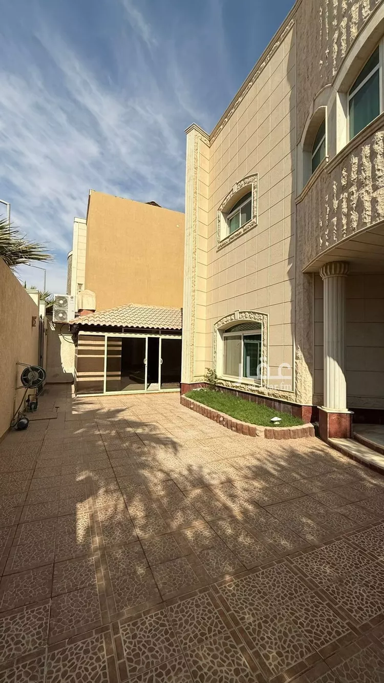 فيلا للبيع في شارع الغيل, حي الربيع, مدينة الرياض, منطقة الرياض صورة 5
