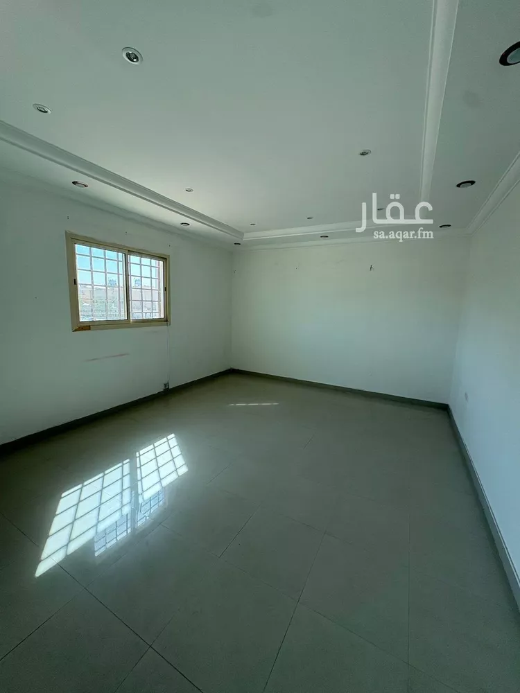 فيلا للإيجار في شارع الكوادر, حي الربيع, مدينة الرياض, منطقة الرياض صورة 5