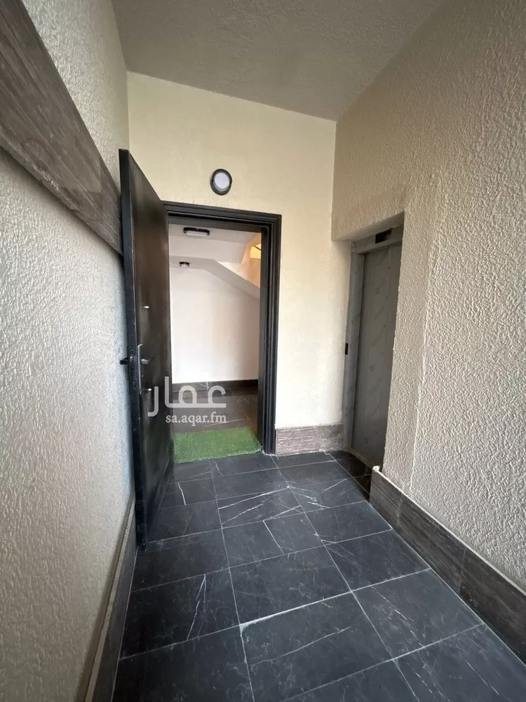 دور للبيع في شارع احمد بن حسين الشغدري, حي العارض, مدينة الرياض, منطقة الرياض صورة 2