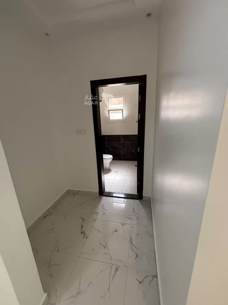 فيلا للإيجار في شارع الربيع, حي التعاون, مدينة الرياض, منطقة الرياض صورة 3