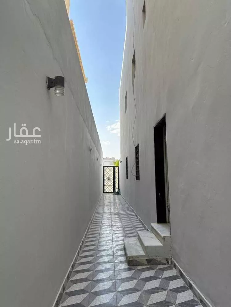 فيلا للبيع في شارع أحمد الدهلوي, حي النرجس, مدينة الرياض, منطقة الرياض صورة 5
