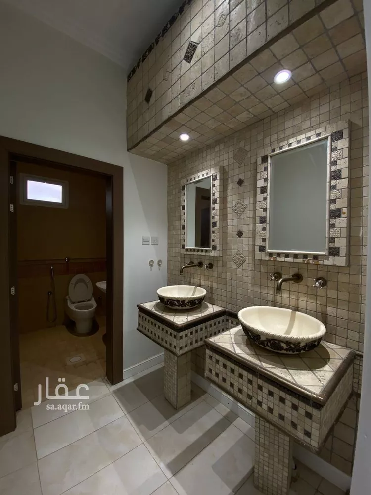 فيلا للبيع في شارع القابل, حي الربيع, مدينة الرياض, منطقة الرياض صورة 5