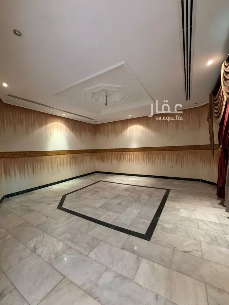 فيلا للإيجار في شارع العرجون, حي الربيع, مدينة الرياض, منطقة الرياض صورة 5