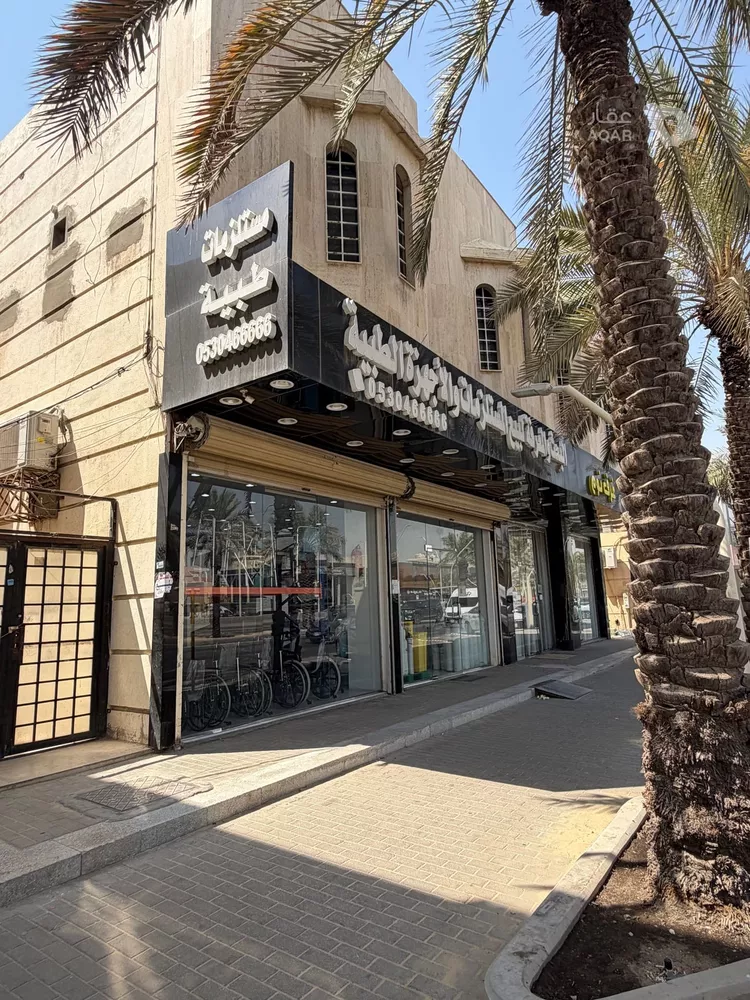 عمارة للبيع في شارع ابي بكر الصديق الفرعي, حي المرسلات, مدينة الرياض, منطقة الرياض 5