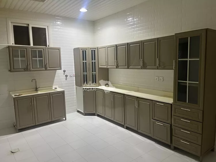 Floor for Rent in Al Bukayriyah Al Qadisiyah صورة 3