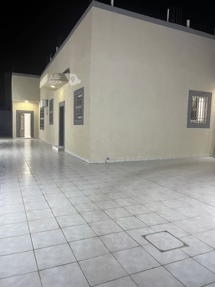 Floor for Rent in Al Bukayriyah Al Qadisiyah 6