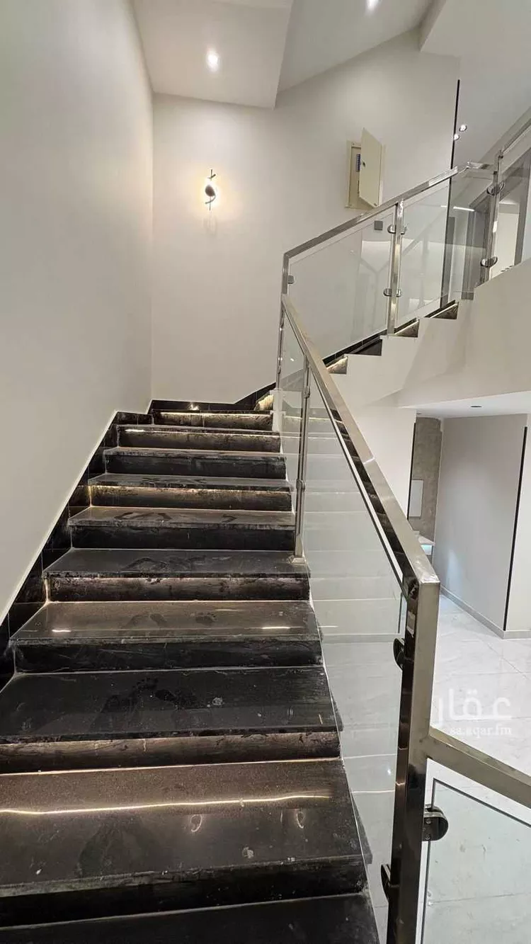 Villa for Sale in Abu `Arish Ar Rawdah صورة 4