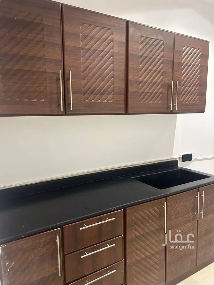 شقة للإيجار في شارع بحر العرب, حي إشبيلية, مدينة الرياض, منطقة الرياض صورة 2