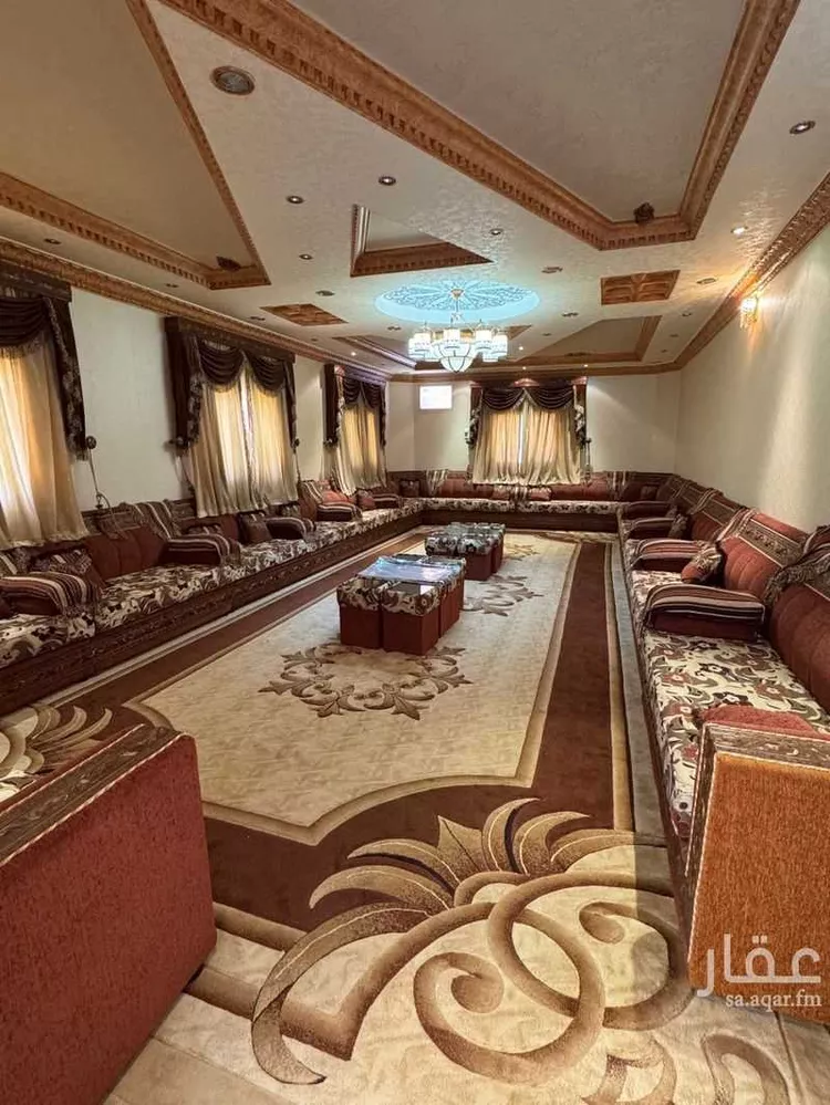 عمارة للبيع في شارع أحد 85 ، العرف ، خميس مشيط 1 صورة