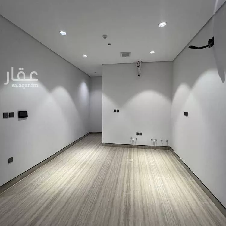 شقة للبيع في شارع الأمير عبدالله بن جلوي بن تركي آلسعود, حي مبروكة, مدينة بريدة, منطقة القصيم صورة 3