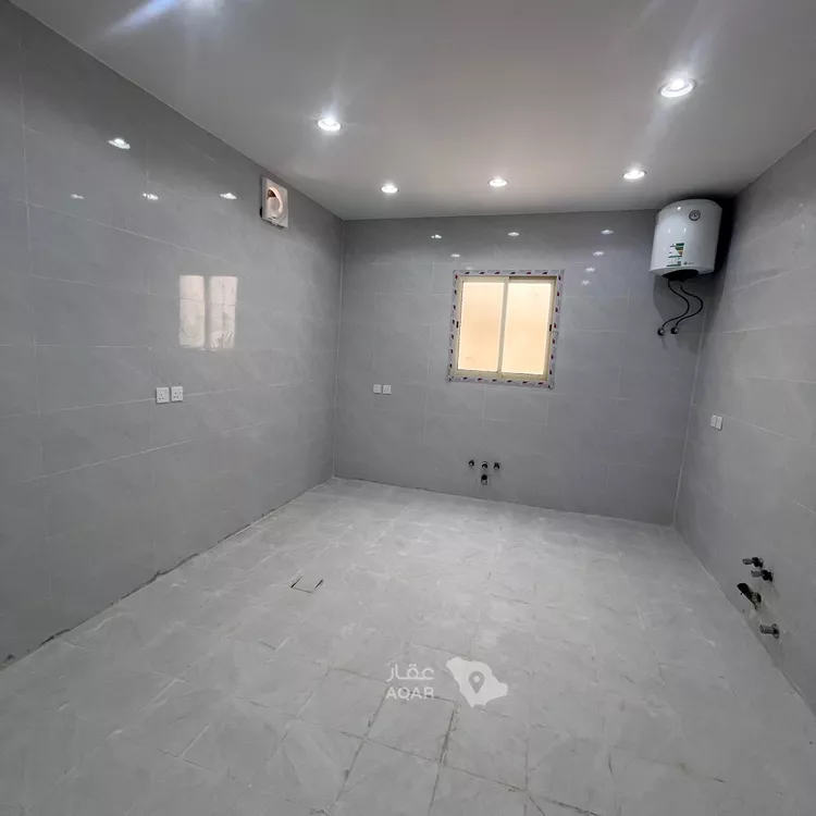Apartment for Rent in Riyadh Al Aziziyah 2