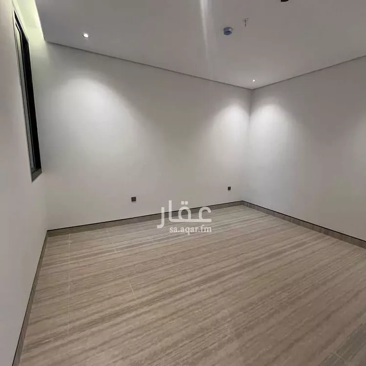 شقة للبيع في شارع الأمير عبدالله بن جلوي بن تركي آلسعود, حي مبروكة, مدينة بريدة, منطقة القصيم صورة 2
