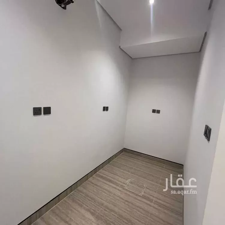 شقة للإيجار في شارع خالد بن عبدالعزيز, حي مبروكة, مدينة بريدة, منطقة القصيم صورة 5