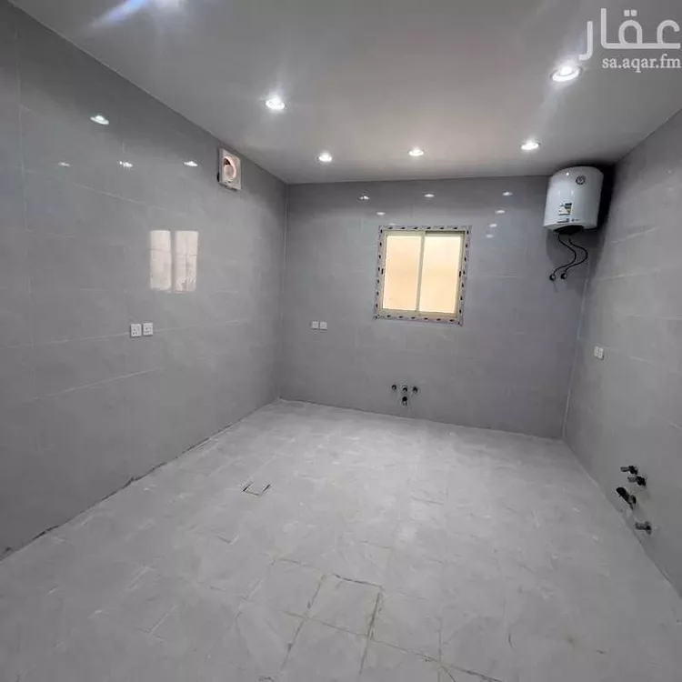 عمارة للإيجار في شارع أبي عبدالله الزواوي, حي العزيزية, مدينة الرياض, منطقة الرياض