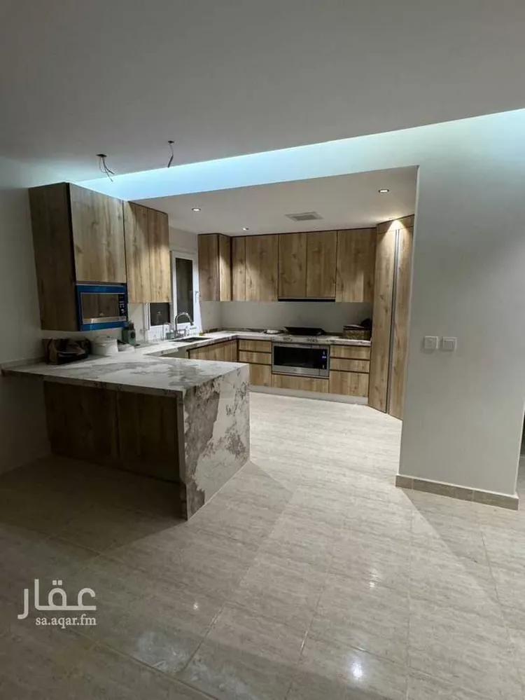 فيلا للإيجار في شارع علي الأحمر, حي مطار الملك خالد الدولي, مدينة الرياض, منطقة الرياض صورة 5