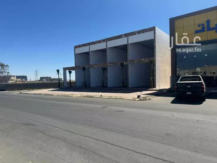 محل للإيجار في شارع عبدالحق ابن سعيد, حي المعمورة, مدينة خميس مشيط, منطقة عسير صورة 4
