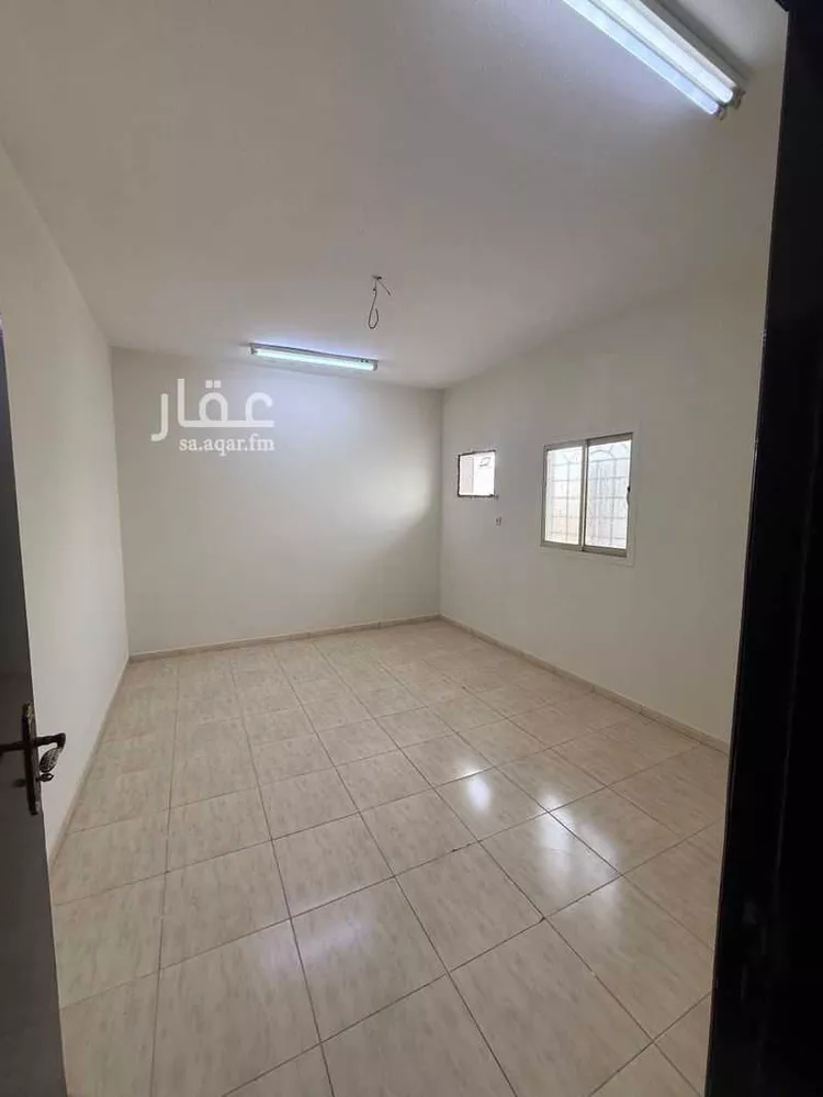 عمارة للإيجار في شارع تاج الدين أبي الفضل القلعي ، حي المصفاة ، الرياض ، منطقة الرياض 1 صورة