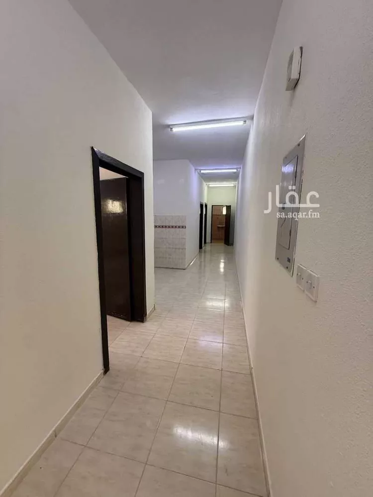 عمارة للإيجار في شارع تاج الدين أبي الفضل القلعي ، حي المصفاة ، الرياض ، منطقة الرياض صورة 2