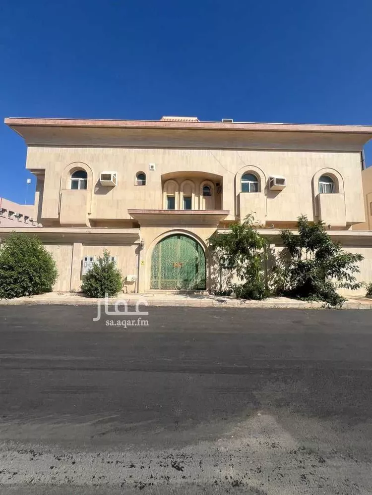 فيلا للبيع في شارع هبه الله بن عبدالوارث, حي وادي مهزور, مدينة المدينة المنورة, منطقة المدينة المنورة 7