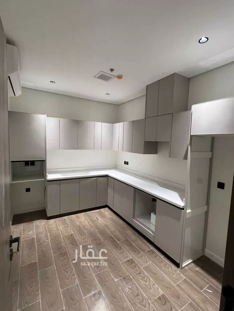 شقة للإيجار في شارع 20ا, حي الحمراء, مدينة الخبر, المنطقة الشرقية صورة 3