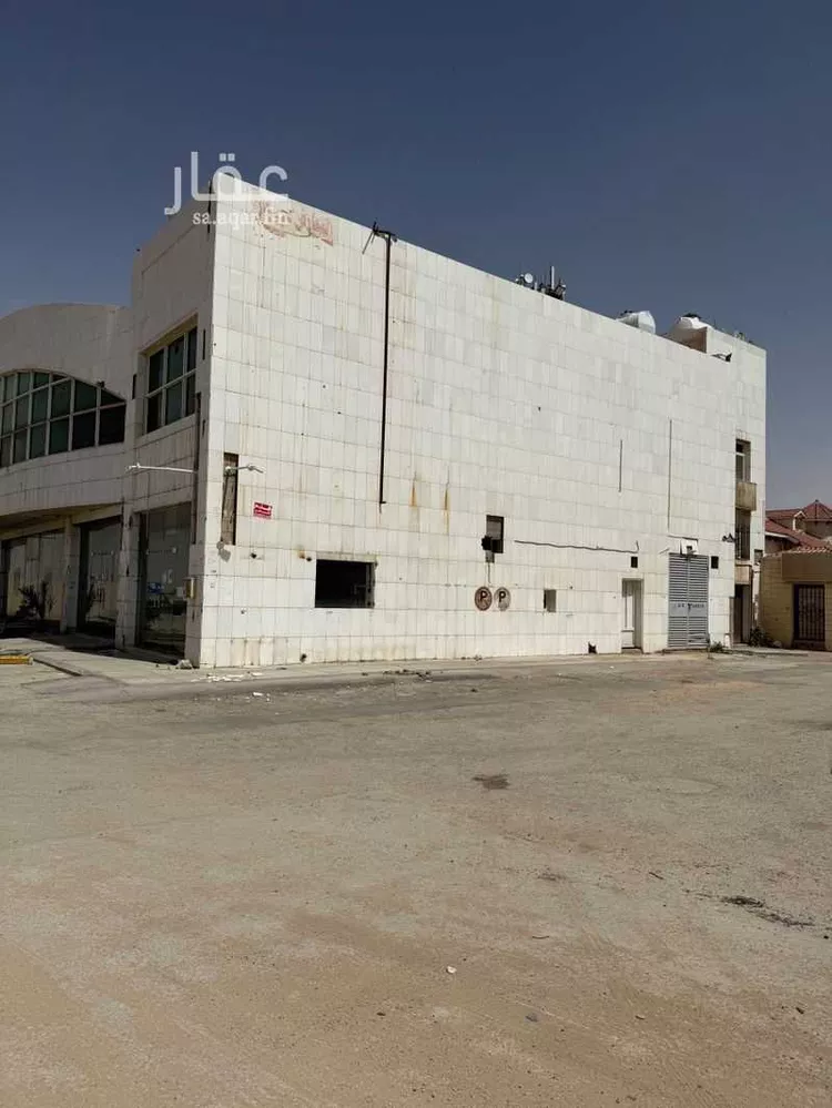 عمارة للإيجار في شارع وادي قديم, حي الرمال, مدينة الرياض, منطقة الرياض صورة 2