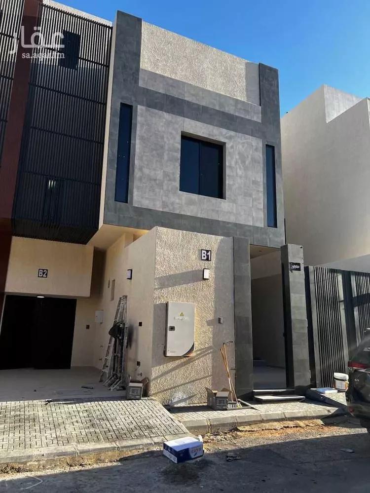 دور للبيع في شارع علي بن أبي طاهر, حي الرمال, مدينة الرياض, منطقة الرياض صورة 5