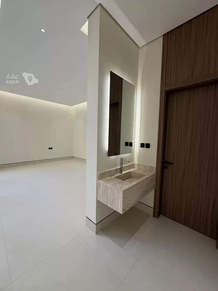 دور للبيع في شارع موسى اليحصبي, حي المصيف, مدينة الرياض, منطقة الرياض صورة 2