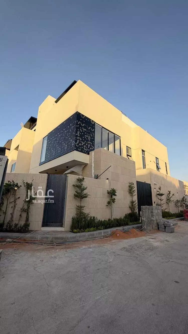 دور للبيع في شارع موسى اليحصبي, حي المصيف, مدينة الرياض, منطقة الرياض 1 صورة
