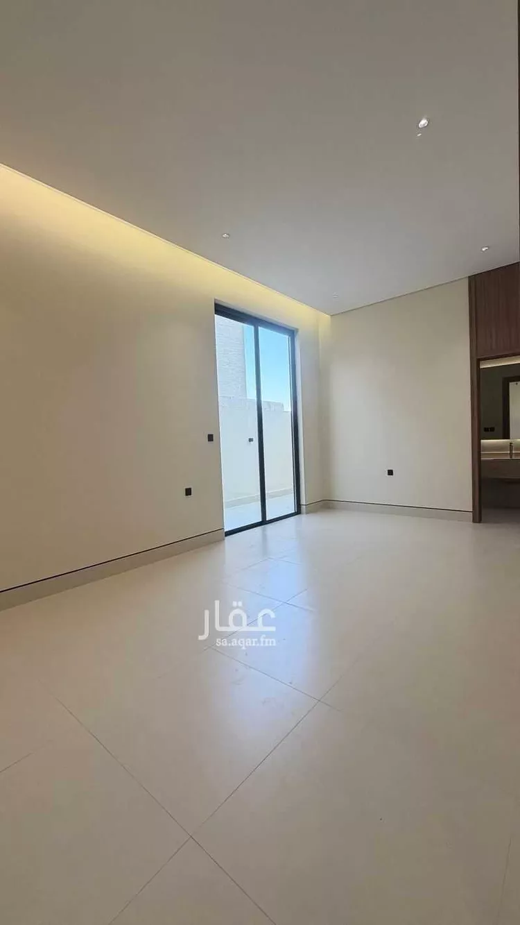 دور للبيع في شارع البدر الفيومي, حي المصيف, مدينة الرياض, منطقة الرياض صورة 3