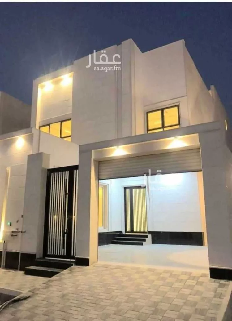 فيلا للبيع في شارع ابن الطاهري, حي العروبة, مدينة الدمام, المنطقة الشرقية صورة 2