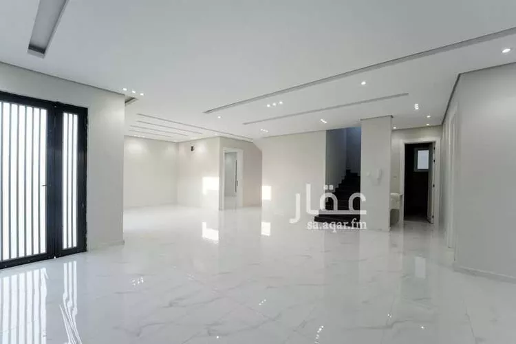 فيلا للبيع في شارع القاسم بن سلام, حي العروبة, مدينة الدمام, المنطقة الشرقية صورة 3