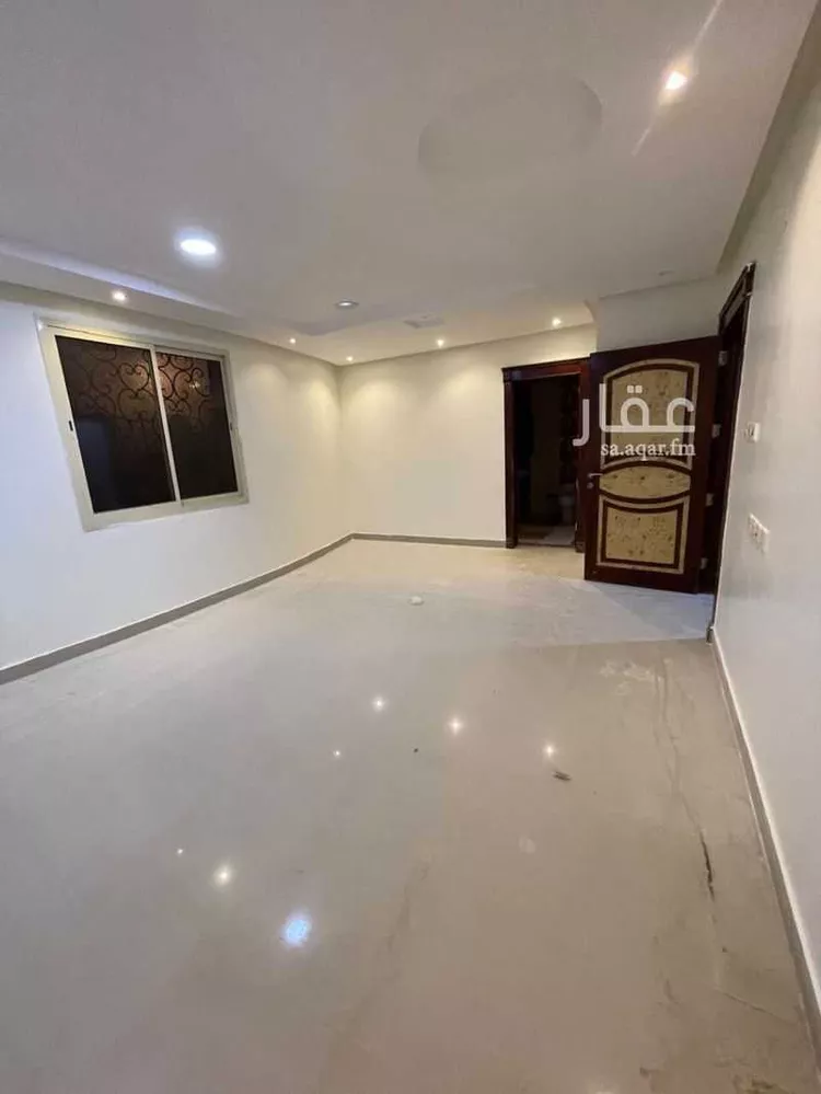 فيلا للبيع في شارع المقدام ، حي العوالي ، الرياض ، منطقة الرياض صورة 5