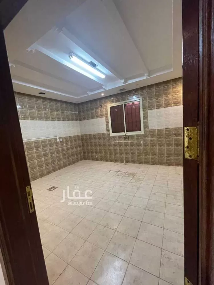 فيلا للبيع في شارع المقدام ، حي العوالي ، الرياض ، منطقة الرياض صورة 4