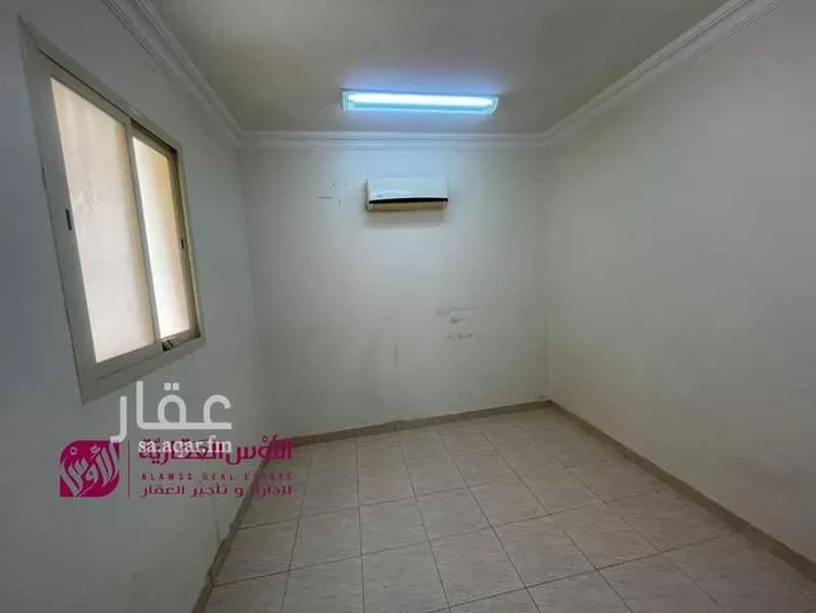 شقة للإيجار في شارع الامير فيصل بن بندر, حي المنار, مدينة عنيزة, منطقة القصيم صورة 3