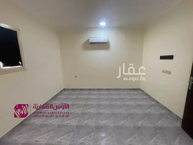 شقة للإيجار في شارع آمنة بنت أبي الخيار, حي الشفاء, مدينة عنيزة, منطقة القصيم صورة 4