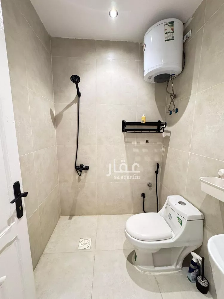 شقة للإيجار في شارع انس بن مالك, حي الياسمين, مدينة الرياض, منطقة الرياض