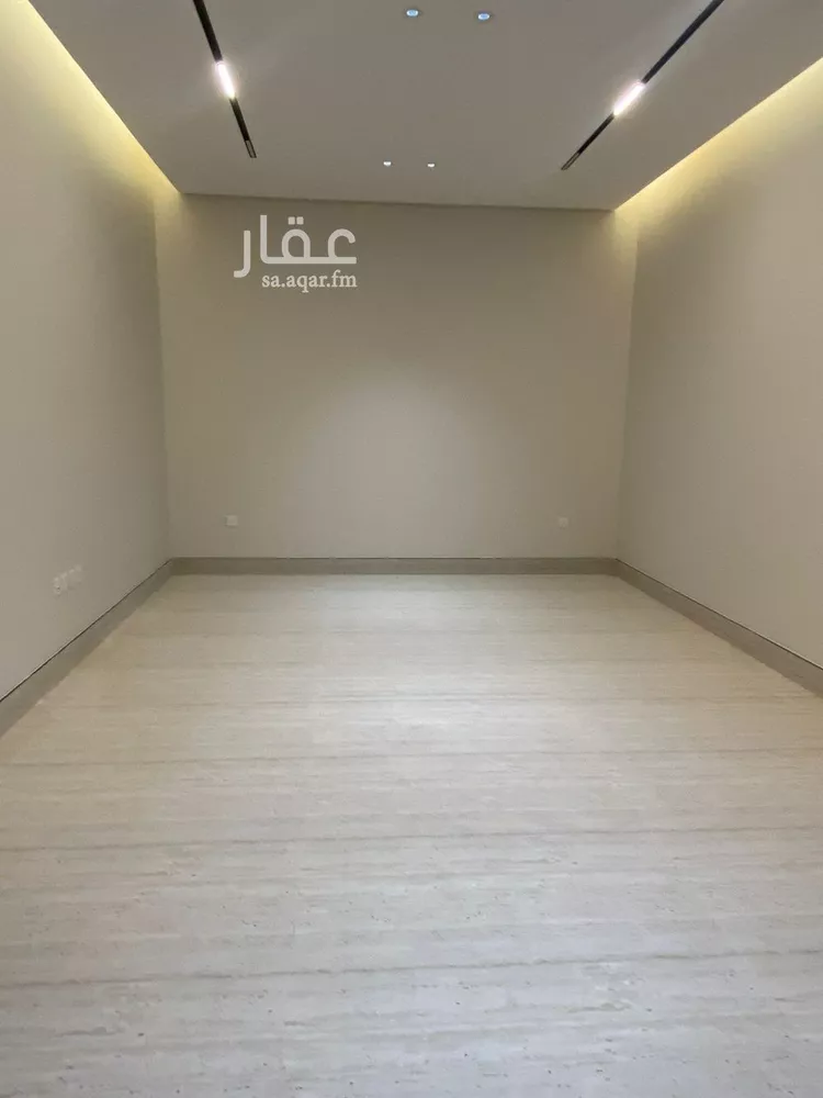 فيلا للبيع في شارع فؤاد محمد عمر توفيق, حي المهدية, مدينة الرياض, منطقة الرياض صورة 5