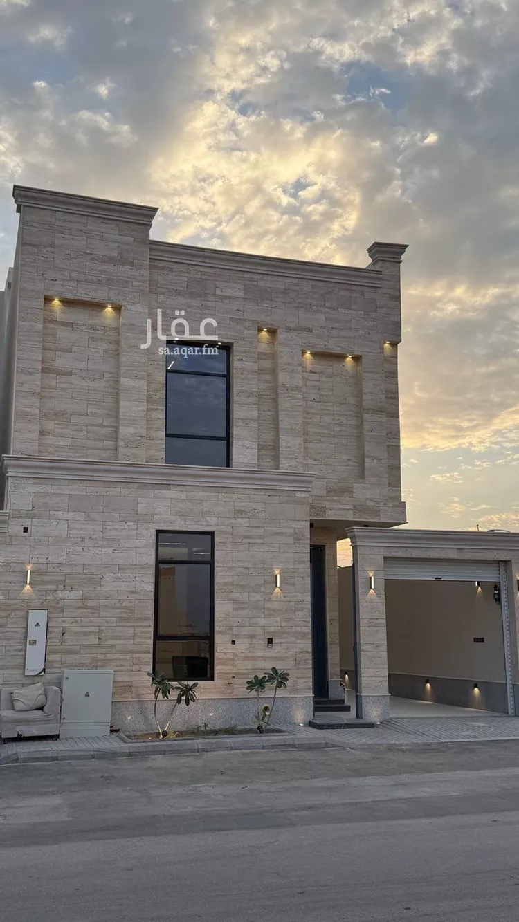 فيلا للبيع في شارع عبداللطيف بن المبارك, حي المهدية, مدينة الرياض, منطقة الرياض صورة 2