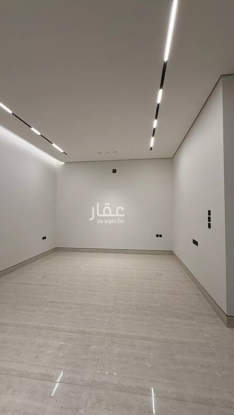 فيلا للبيع في شارع محمد بن أبي بكر القيم, حي المهدية, مدينة الرياض, منطقة الرياض صورة 5