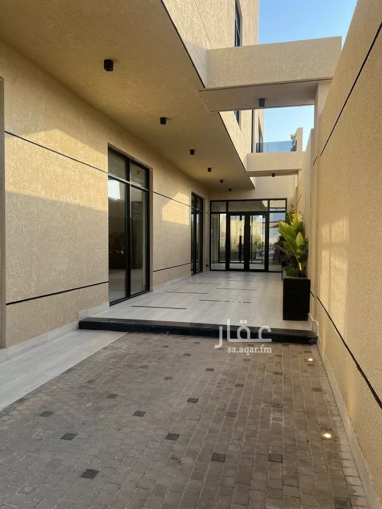 فيلا للبيع في شارع فؤاد محمد عمر توفيق, حي المهدية, مدينة الرياض, منطقة الرياض صورة 5