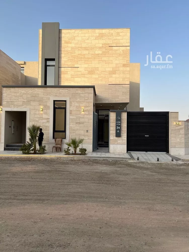 فيلا للبيع في شارع أبي زرعة الهمذاني, حي المهدية, مدينة الرياض, منطقة الرياض صورة 3